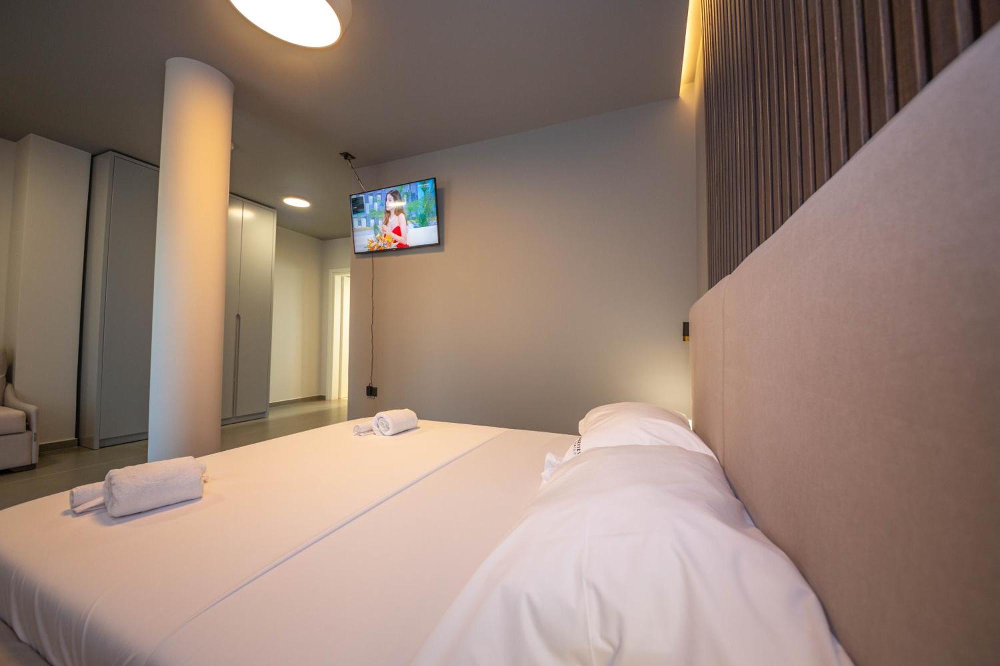 Lake View Rooms クサミル エクステリア 写真