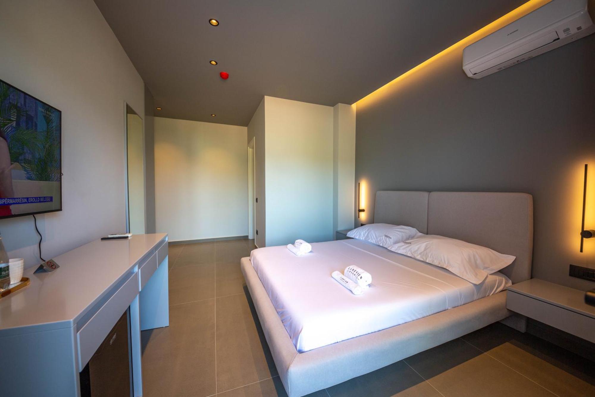 Lake View Rooms クサミル エクステリア 写真