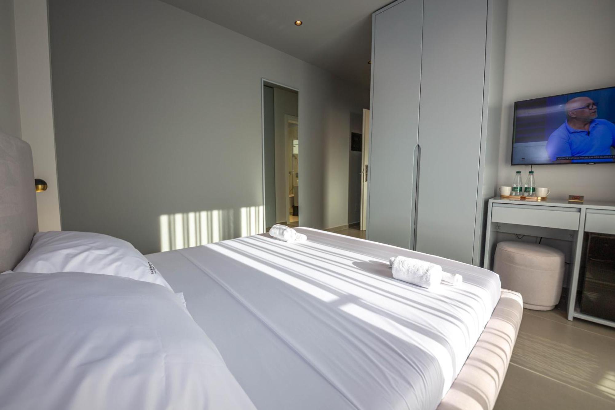 Lake View Rooms クサミル エクステリア 写真
