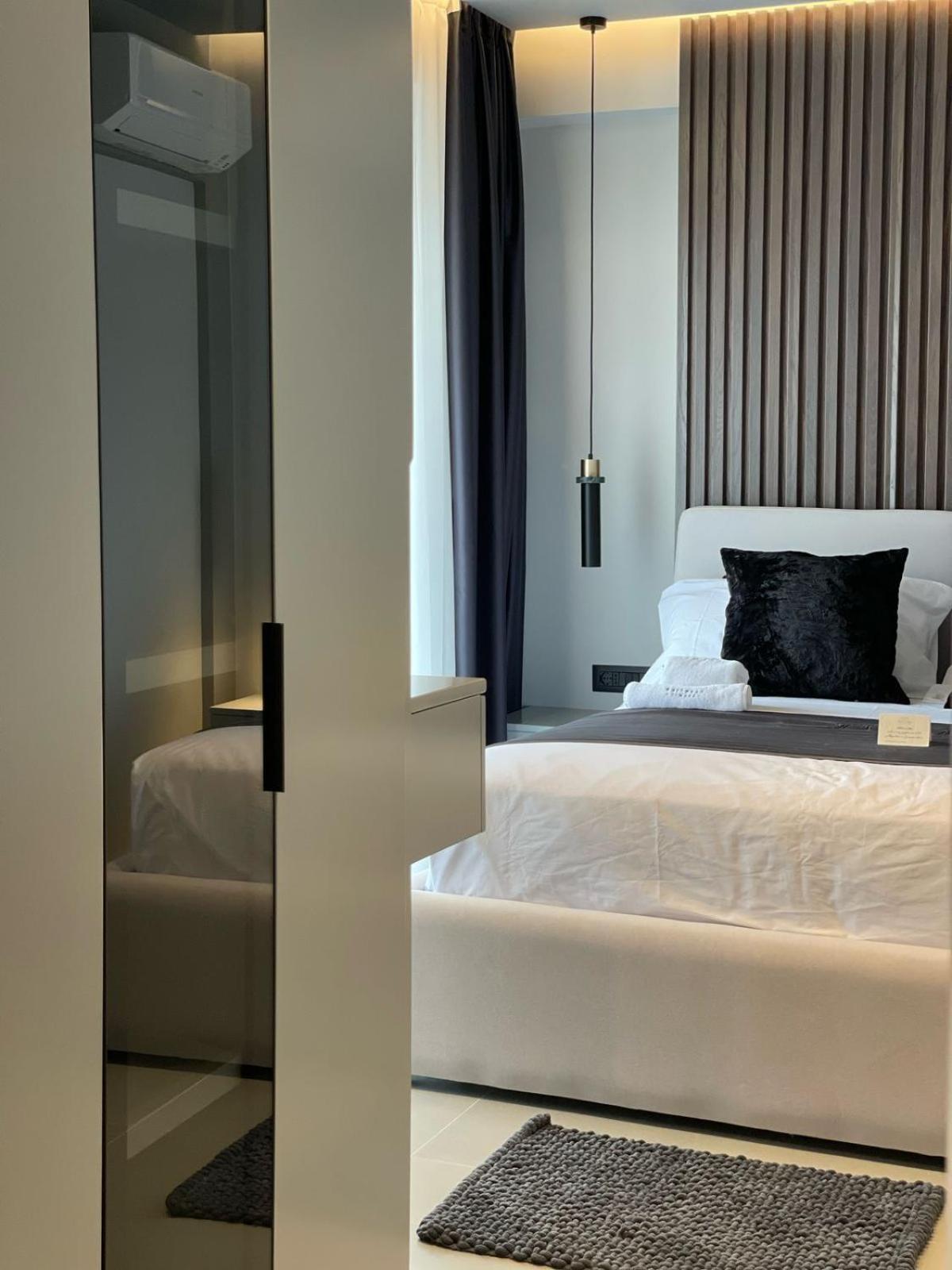 Lake View Rooms クサミル エクステリア 写真